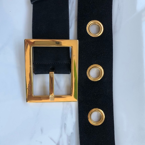 Authentic Gucci Black Suede Belt - Picture 4 of 7